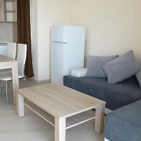Akrotiria Complex 3* Misivri