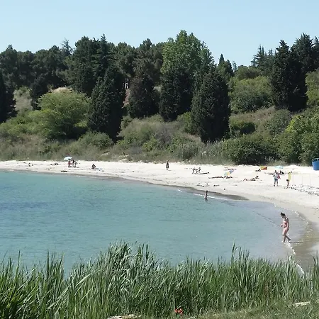 Akrotiria Complex 3* Misivri