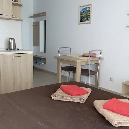 Apart Otel Akrotiria Complex 3*