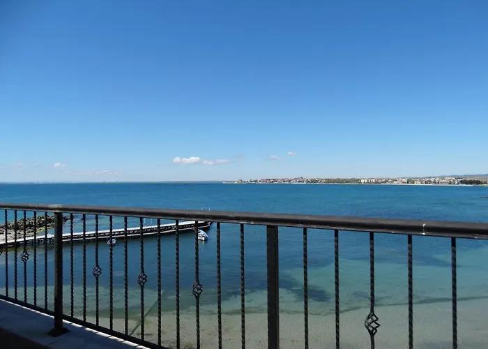 Akrotiria Complex 4* Nesebar