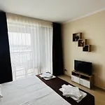 Akrotiria Complex Aparthotel 3*