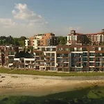 Akrotiria Complex Aparthotel