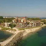 Akrotiria Complex Aparthotel