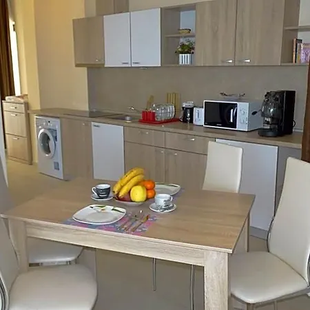 Akrotiria Complex Aparthotel 3*
