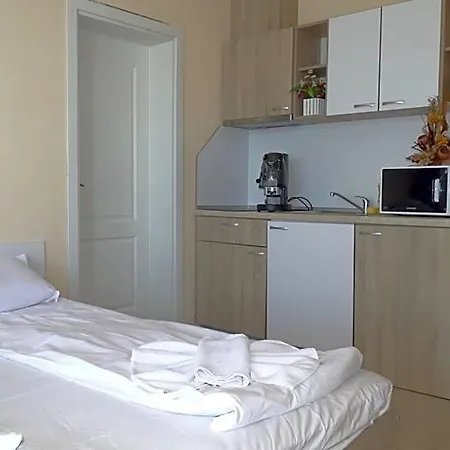 Akrotiria Complex Aparthotel
