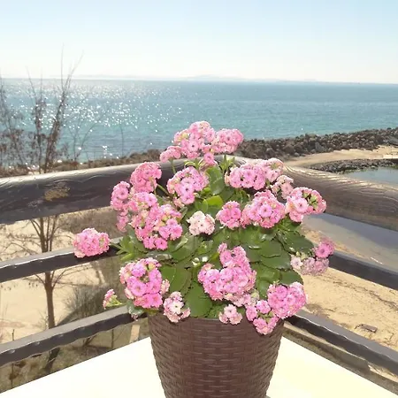 Akrotiria Complex Aparthotel